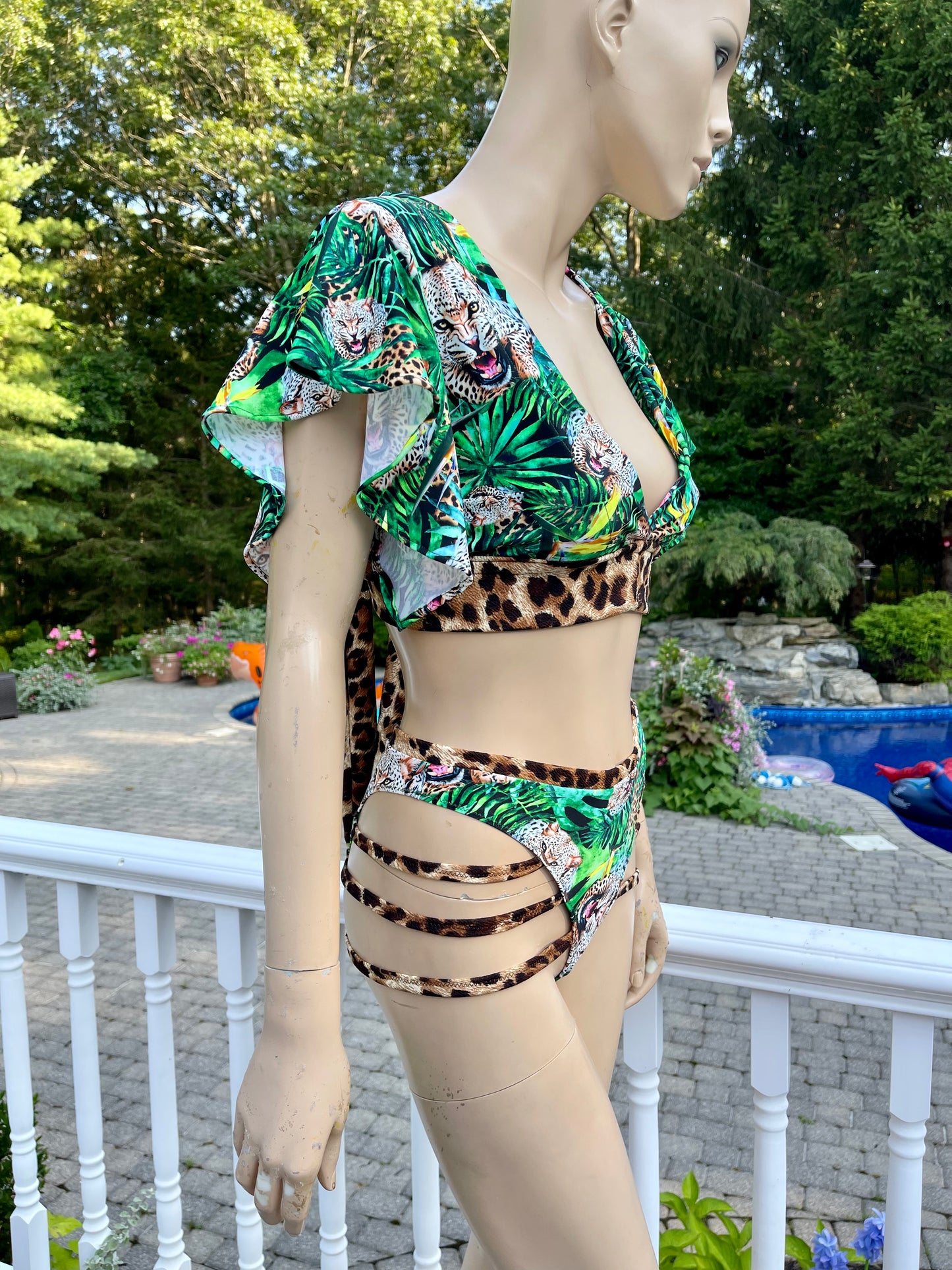 Leopard In the Jungle Plunge Crop Top with Ruffled Sleeves