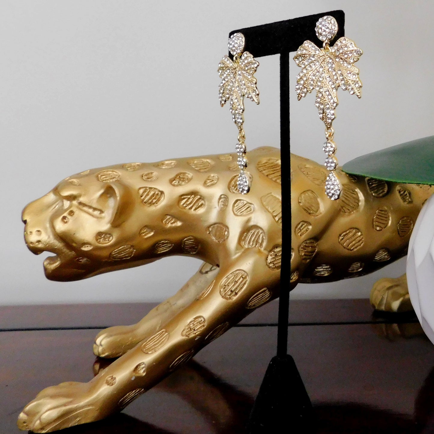 Clear and Gold Crystal Rhinestone Flower Leaf Dangle Earrings Fashion Jewelry