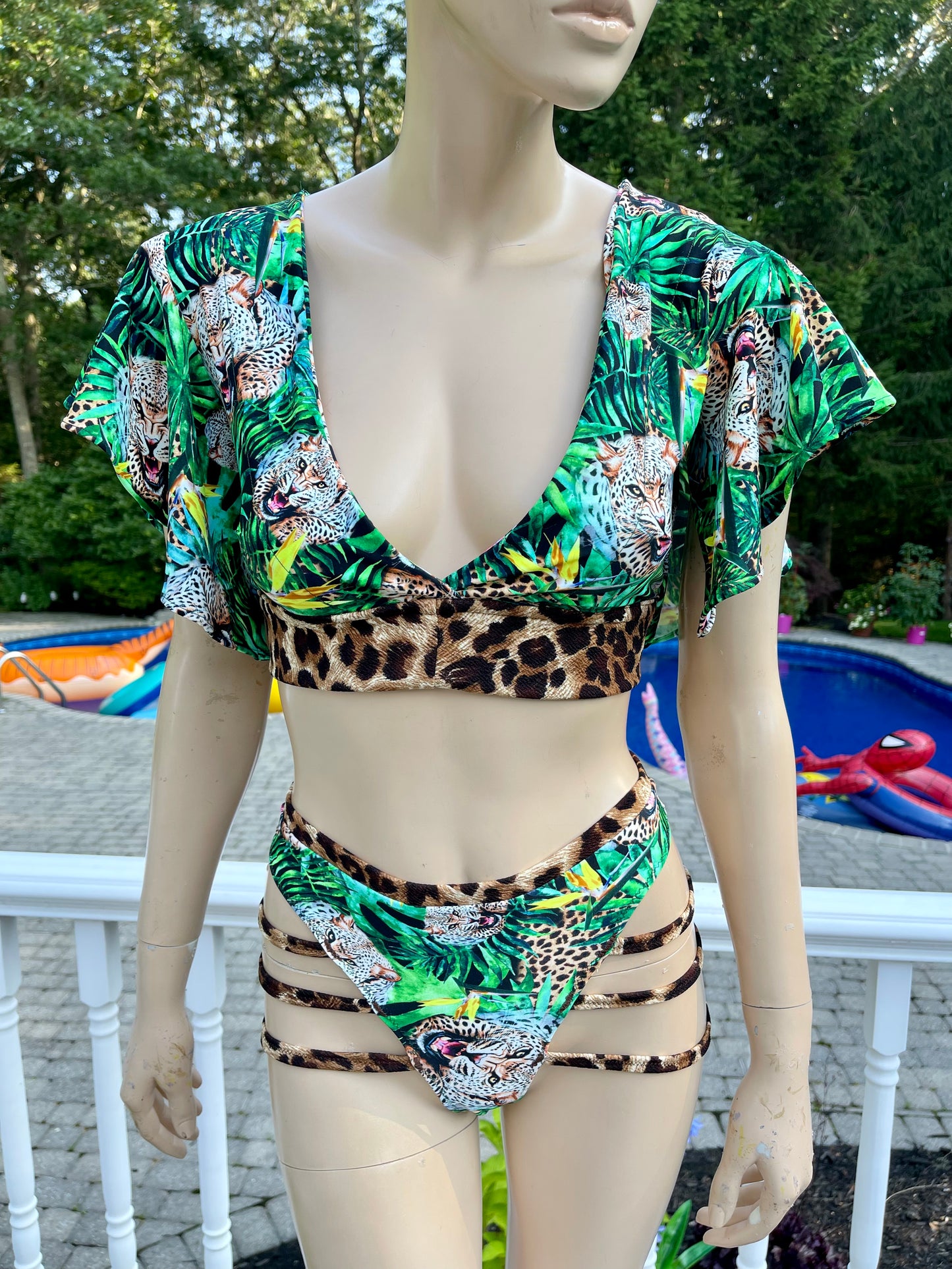 Leopard In the Jungle Plunge Crop Top with Ruffled Sleeves