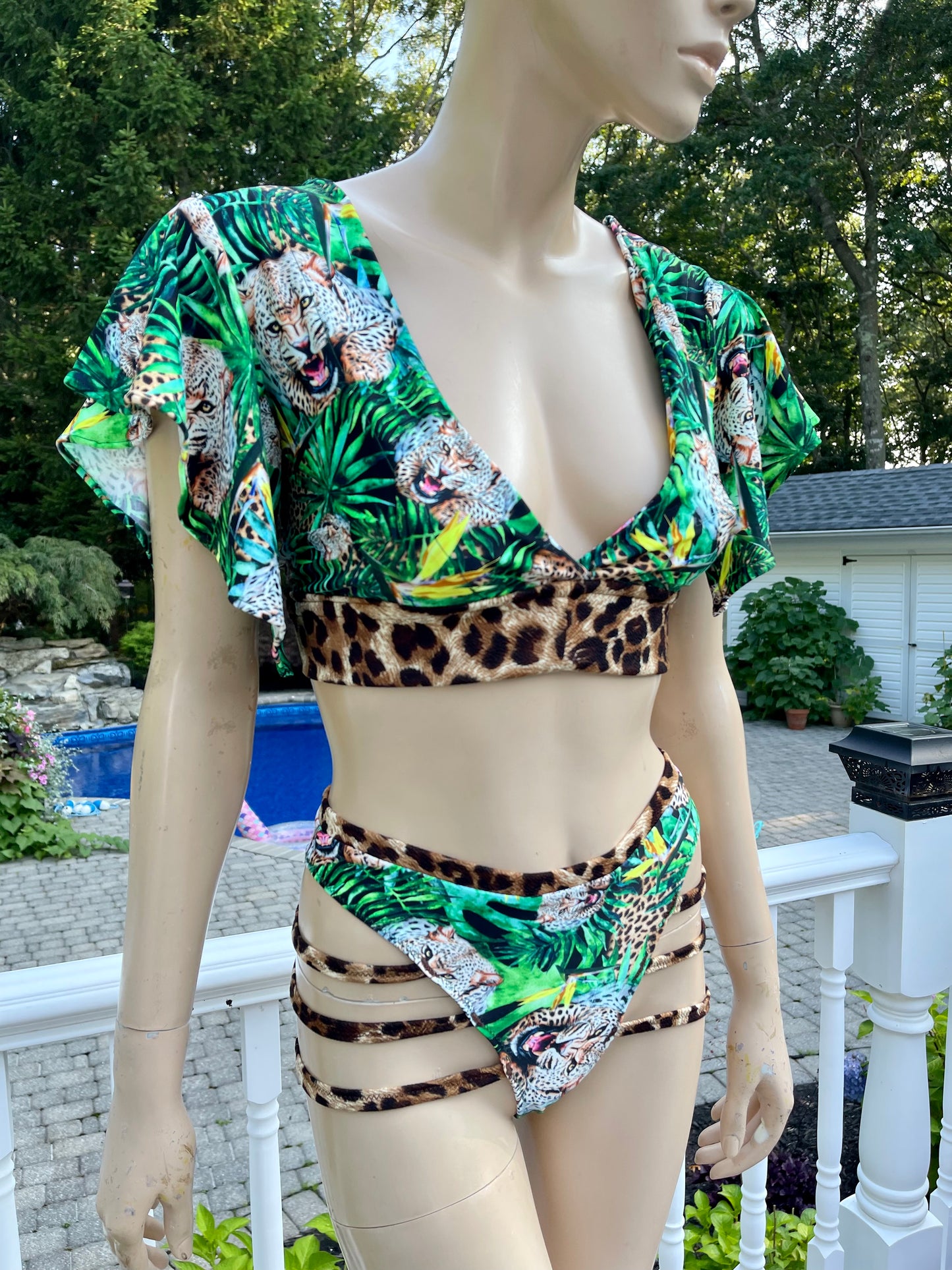 Leopard In the Jungle Plunge Crop Top with Ruffled Sleeves